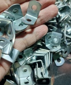 hình ảnh pát 2 lỗ trên tay